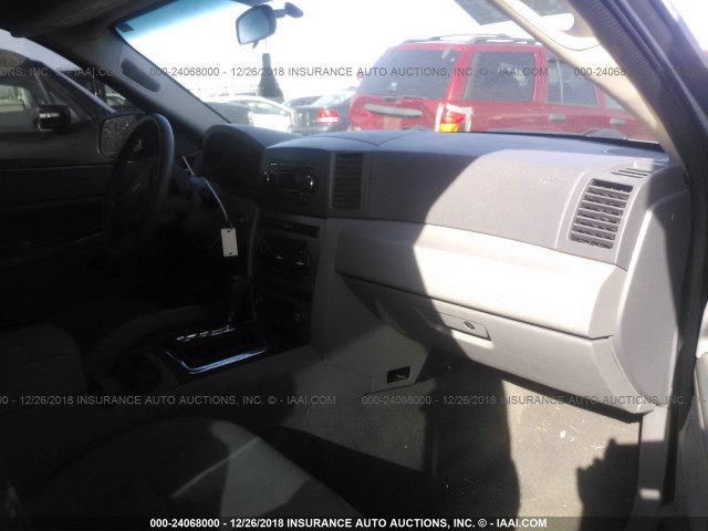 1J4GS48K76C160626 - 2006 JEEP GRAND CHEROKEE LAREDO/COLUMBIA/FREEDOM 银色 照片 5