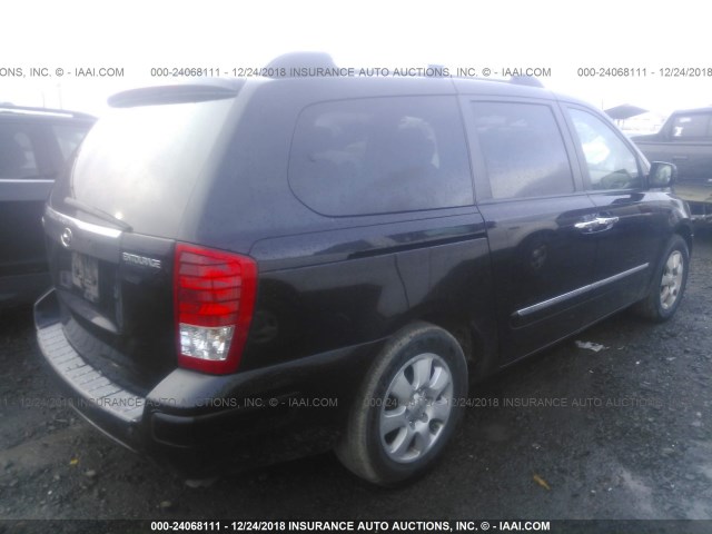 KNDMC233176012966 - 2007 HYUNDAI ENTOURAGE GLS/SE/LIMITED BLACK photo 4