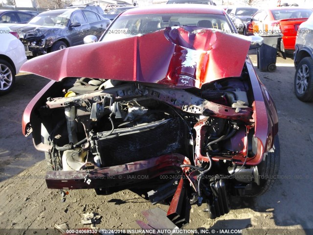 2C3CA6CT8AH114588 - 2010 CHRYSLER 300C RED photo 6