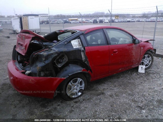 1G8AN12F95Z156032 - 2005 SATURN ION LEVEL 2 RED photo 4