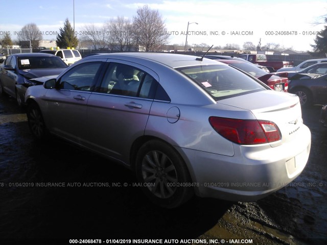 1C3CC5FB6AN214235 - 2010 CHRYSLER SEBRING LIMITED SILVER photo 3