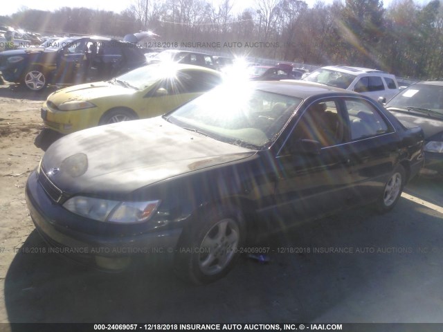 JT8BF28G4W5025918 - 1998 LEXUS ES 300 BLACK photo 2