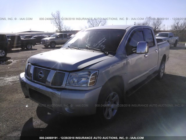 1N6AA07B44N509832 - 2004 NISSAN TITAN XE/SE/LE SILVER photo 2