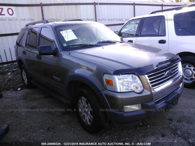 1FMEU63EX6UA82563 - 2006 FORD EXPLORER XLT BEIGE photo 1