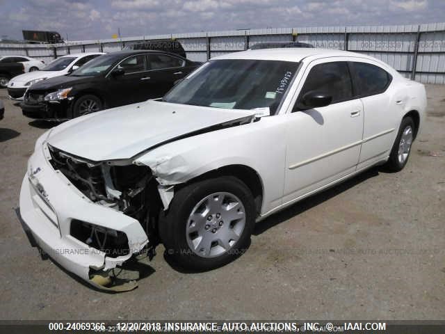 2B3KA43R36H390282 - 2006 DODGE CHARGER SE/SXT WHITE photo 2