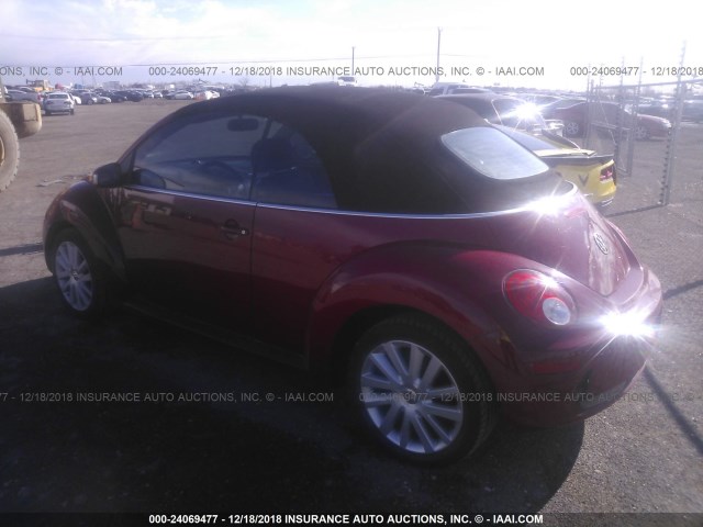 3VWRF31Y68M409296 - 2008 VOLKSWAGEN NEW BEETLE CONVERTIBLE SE RED photo 3