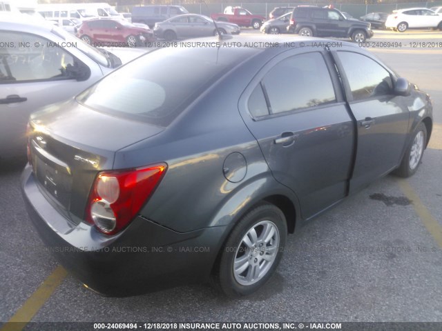 1G1JB5SHXC4184285 - 2012 CHEVROLET SONIC LS 灰色 照片 4