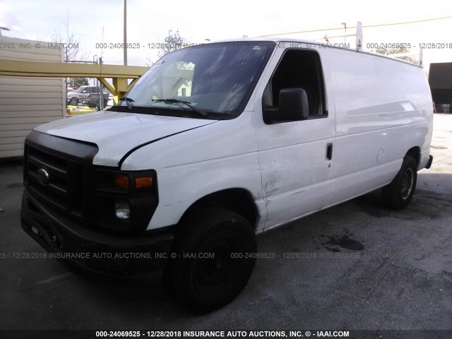 1FTNE14W78DB44810 - 2008 FORD ECONOLINE E150 VAN WHITE photo 2