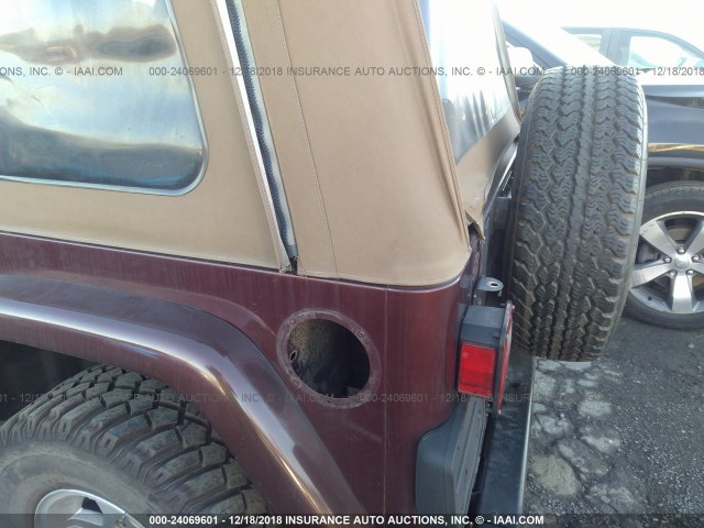 1J4FA49S21P302184 - 2001 JEEP WRANGLER / TJ SPORT BROWN photo 6