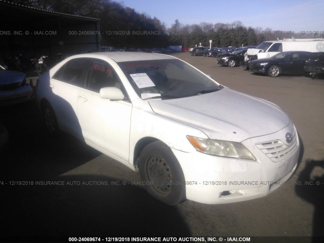 4T1BE46K37U714388 - 2007 TOYOTA CAMRY NEW GENERAT CE/LE/XLE/SE WHITE photo 1