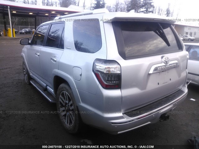 JTEBU5JR7G5291273 - 2016 TOYOTA 4RUNNER SR5 PREM/LTDL/TRAIL/TRD SILVER photo 3