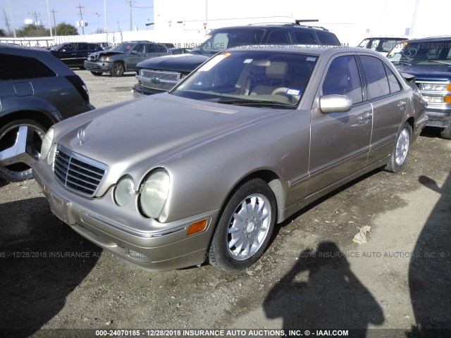 WDBJF65J41B235982 - 2001 MERCEDES-BENZ E 320 GOLD photo 2