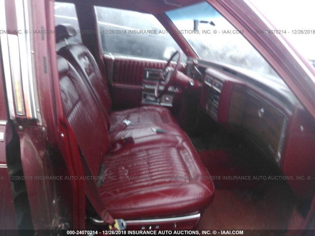 1G6DW51Y7J9704875 - 1988 CADILLAC BROUGHAM RED photo 5