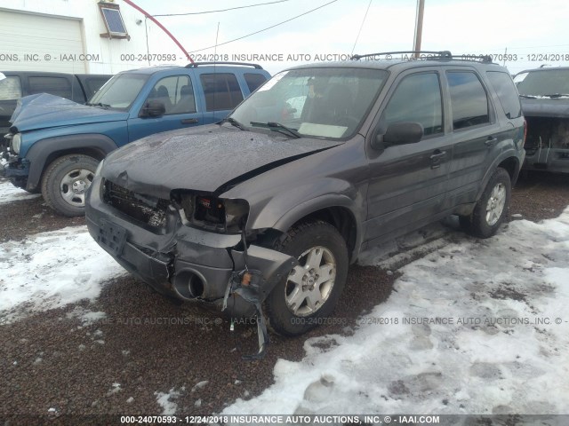 1FMCU94106KD24020 - 2006 FORD ESCAPE LIMITED GRAY photo 2