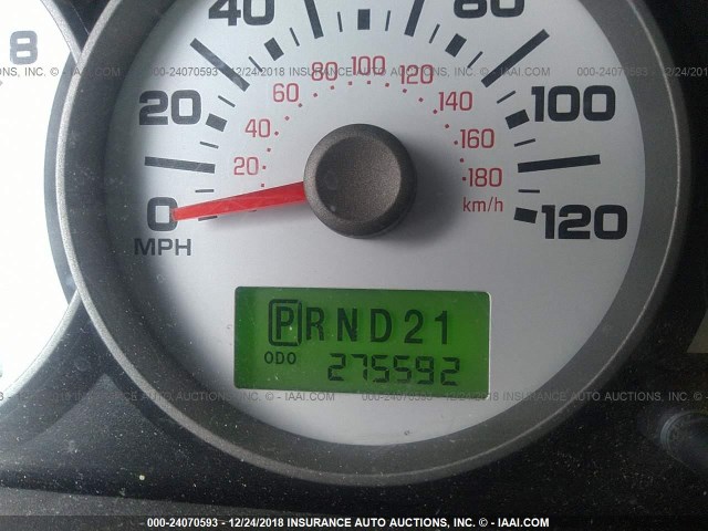 1FMCU94106KD24020 - 2006 FORD ESCAPE LIMITED GRAY photo 7