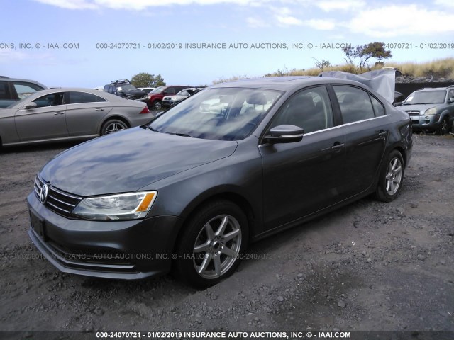 3VWLA7AJ2FM262406 - 2015 VOLKSWAGEN JETTA TDI GRAY photo 2