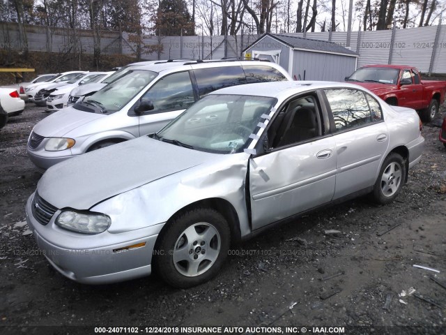 1G1ND52F84M570831 - 2004 CHEVROLET CLASSIC SILVER photo 2