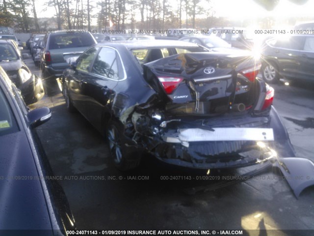 4T1BF1FK8FU091585 - 2015 TOYOTA CAMRY LE/XLE/SE/XSE BLACK photo 3