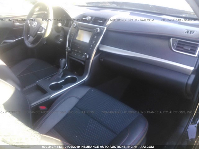 4T1BF1FK8FU091585 - 2015 TOYOTA CAMRY LE/XLE/SE/XSE BLACK photo 5