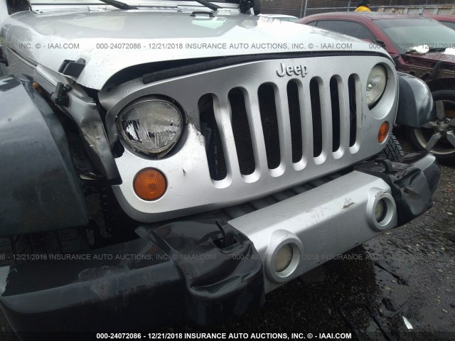 1J4FA24158L501427 - 2008 JEEP WRANGLER X SILVER photo 6