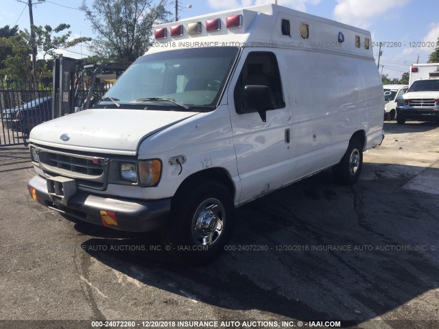 1FDSS34F22HA27932 - 2002 FORD ECONOLINE E350 SUPER DUTY VAN WHITE photo 2