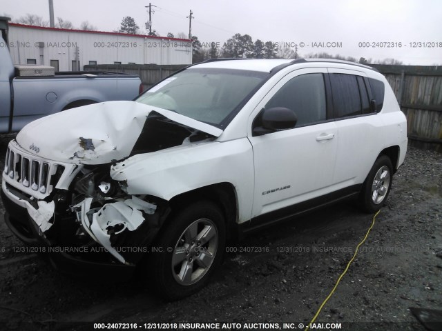 1C4NJCBA1FD273217 - 2015 JEEP COMPASS SPORT WHITE photo 2