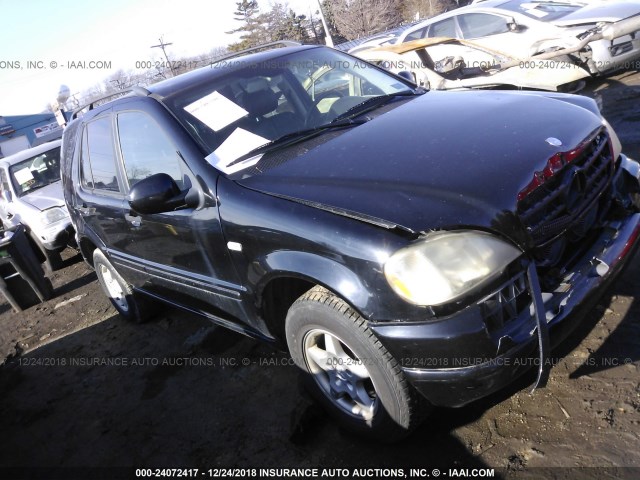 4JGAB54E91A251768 - 2001 MERCEDES-BENZ ML 320 BLACK photo 1