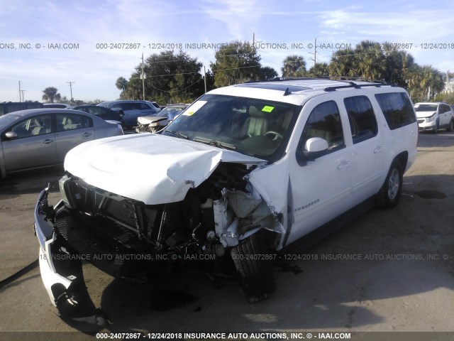 1GNSCJE04ER242086 - 2014 CHEVROLET SUBURBAN C1500 LT WHITE photo 2