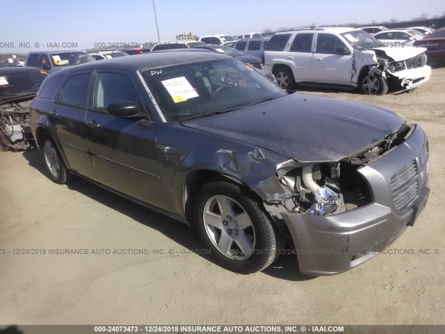 2D4FV48V45H548897 - 2005 DODGE MAGNUM SXT SILVER photo 1