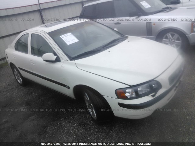 YV1RS58D322132872 - 2002 VOLVO S60 2.4T WHITE photo 1