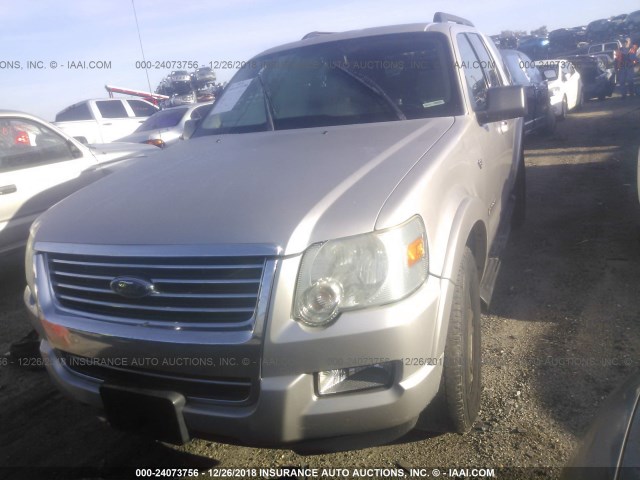 1FMEU63848UA70230 - 2008 FORD EXPLORER XLT SILVER photo 2