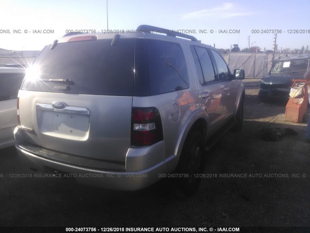 1FMEU63848UA70230 - 2008 FORD EXPLORER XLT SILVER photo 4