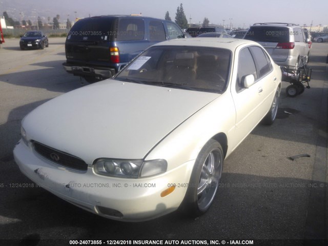 JNKAY21D7TM303752 - 1996 INFINITI J30 WHITE photo 2