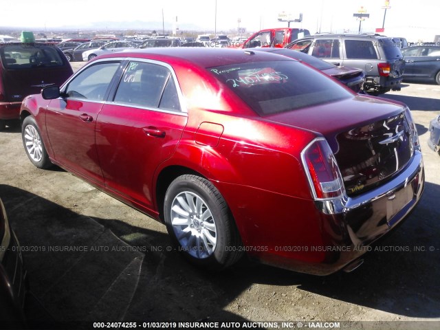 2C3CCAAG4EH272760 - 2014 CHRYSLER 300 RED photo 3