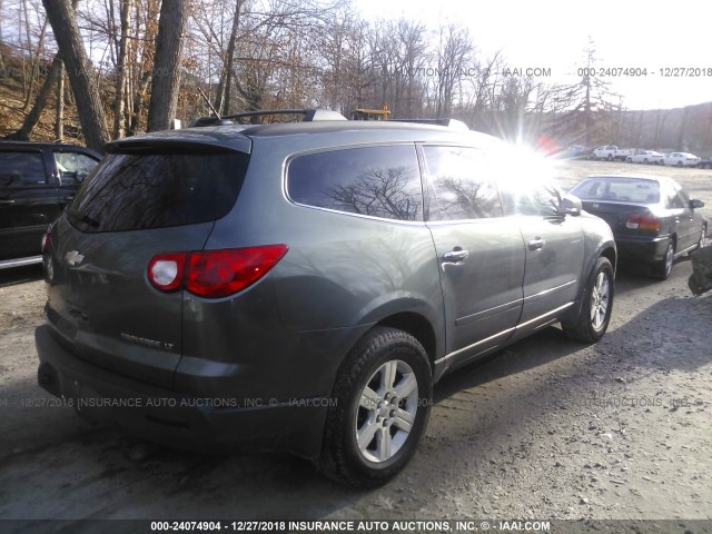 1GNKVGED0BJ264080 - 2011 CHEVROLET TRAVERSE LT GRAY photo 4