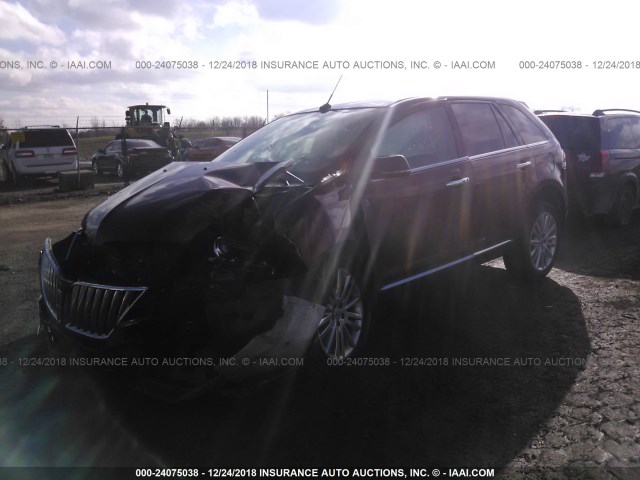 2LMDJ8JK8EBL04874 - 2014 LINCOLN MKX RED photo 2