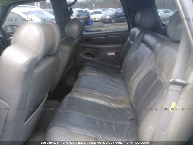 1GKEK63U82J265848 - 2002 GMC DENALI BLACK photo 8