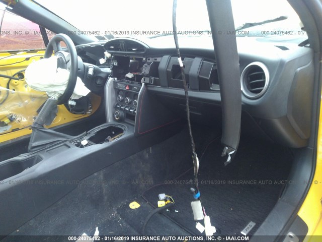 JF1ZNAA13F9706914 - 2015 TOYOTA SCION FR-S YELLOW photo 5