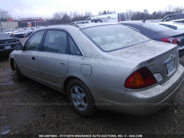 4T1BF28B8YU090605 - 2000 TOYOTA AVALON XL/XLS BEIGE photo 3