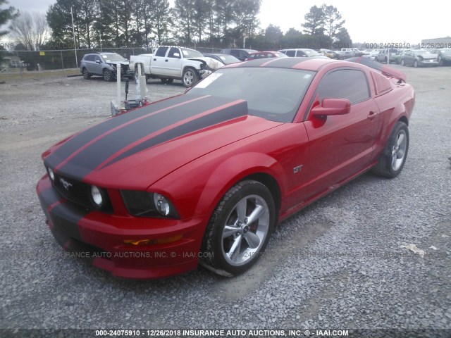 1ZVHT82H685170953 - 2008 FORD MUSTANG GT RED photo 2