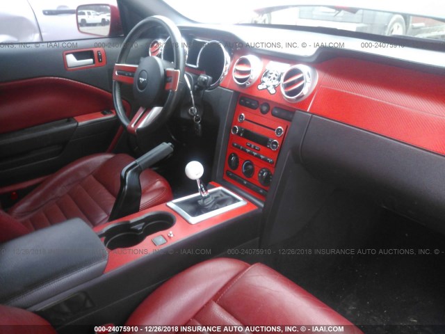 1ZVHT82H685170953 - 2008 FORD MUSTANG GT RED photo 5