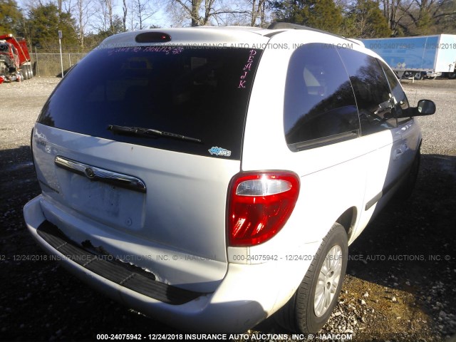 1A4GJ45R57B186296 - 2007 CHRYSLER TOWN & COUNTRY LX WHITE photo 4