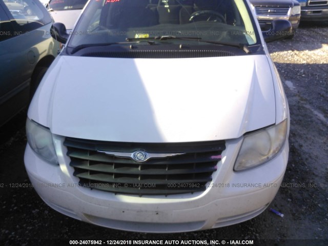 1A4GJ45R57B186296 - 2007 CHRYSLER TOWN & COUNTRY LX WHITE photo 6