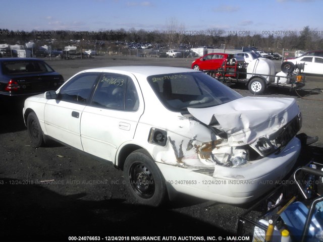 4T1BG12K4TU696752 - 1996 TOYOTA CAMRY DX/LE/XLE WHITE photo 3