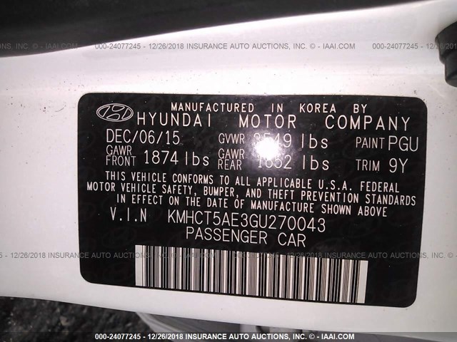 KMHCT5AE3GU270043 - 2016 HYUNDAI ACCENT SE WHITE photo 9