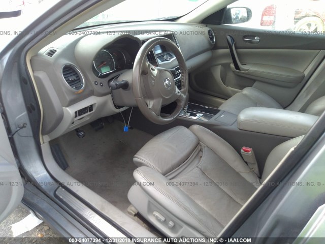 1N4AA51E49C800455 - 2009 NISSAN MAXIMA S/SV GRAY photo 5