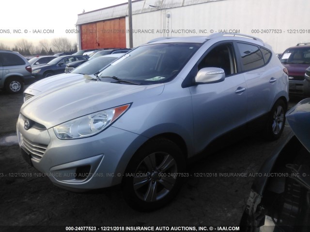 KM8JUCAC6CU424066 - 2012 HYUNDAI TUCSON GLS/LIMITED ვერცხლისფერი ფოტო 2