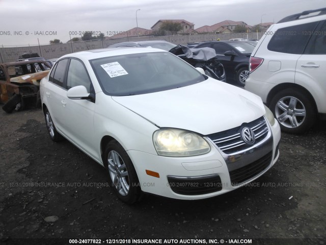 3VWHF71K07M020179 - 2007 VOLKSWAGEN JETTA 2.5 WHITE photo 1