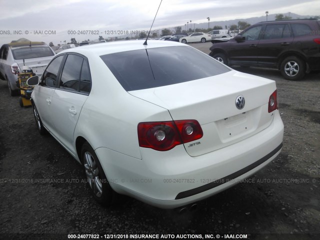 3VWHF71K07M020179 - 2007 VOLKSWAGEN JETTA 2.5 WHITE photo 3