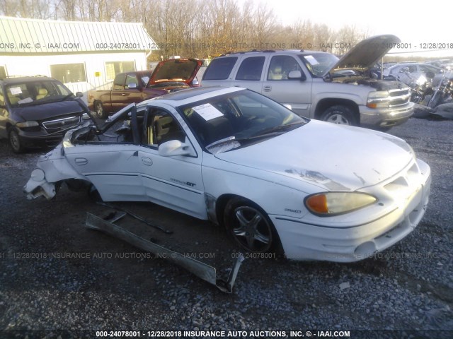 1G2NW52E52M534900 - 2002 PONTIAC GRAND AM GT WHITE photo 1